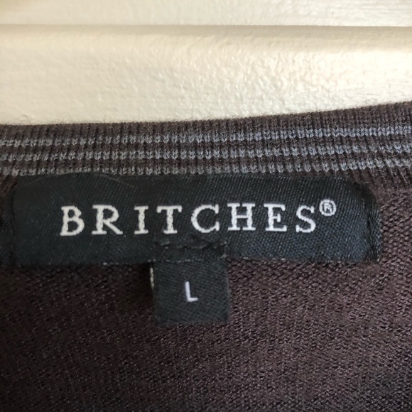 Chocolate Brown V-Neck Sweater - Picture 3 of 6